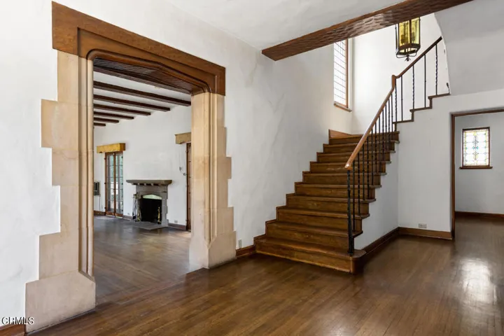 341 S Westmoreland Ave - Pierre Galant-6