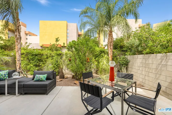 3533 Penny Lane, Palm Springs, California 92262