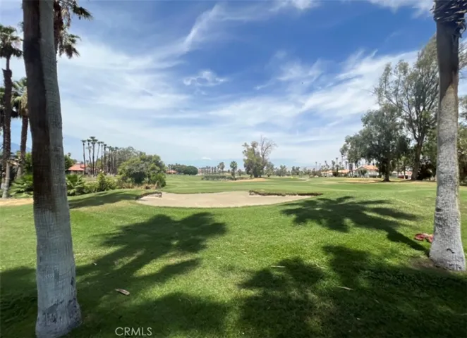 696 Vista Lago Circle N, Palm Desert, California 92211