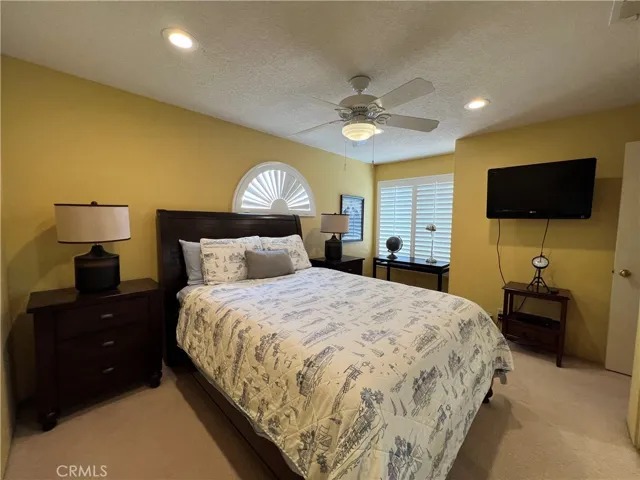 696 Vista Lago Circle N, Palm Desert, California 92211