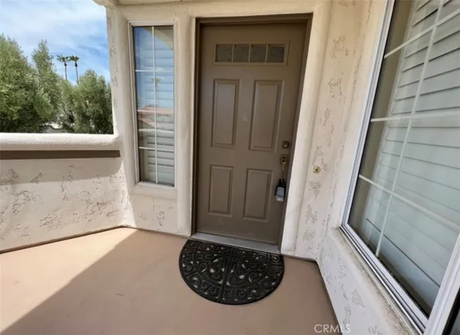 696 Vista Lago Circle N, Palm Desert, California 92211