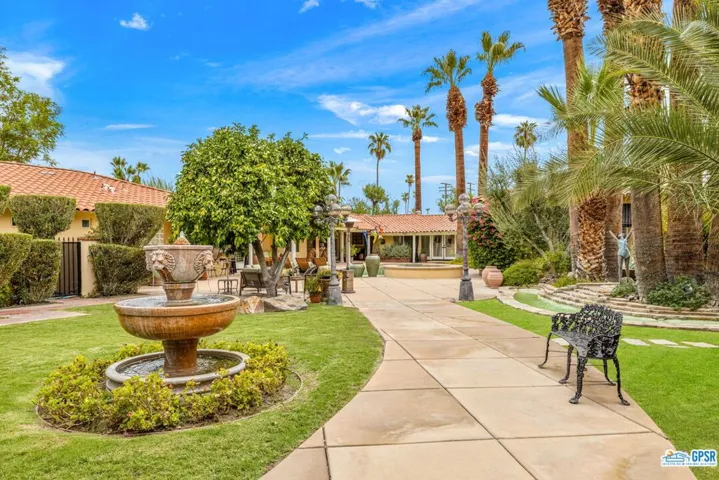 840 N Prescott Drive, Palm Springs, California 92262