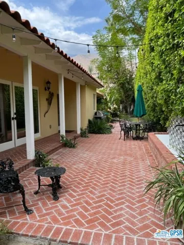 840 N Prescott Drive, Palm Springs, California 92262