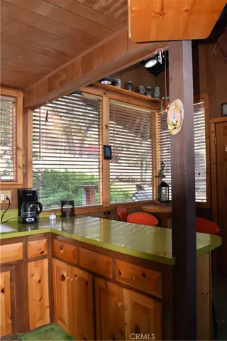 43575 Ridge Crest Drive, Big Bear Lake, California 92315