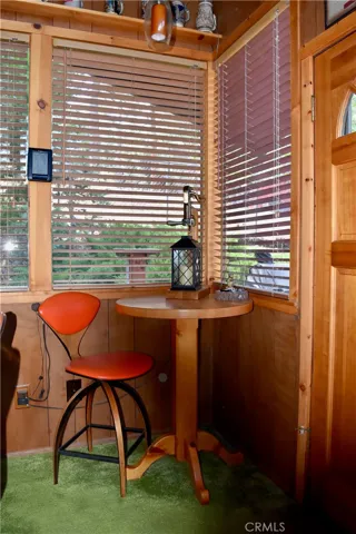 Corner dining to enjoy the views!