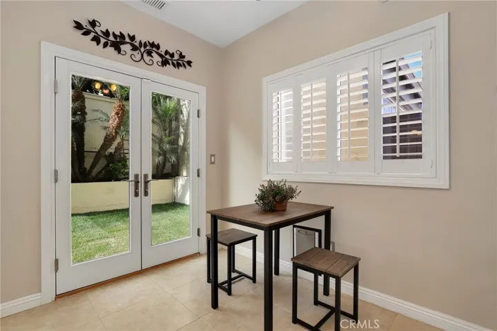 1818 Speyer Lane B, Redondo Beach, California 90278