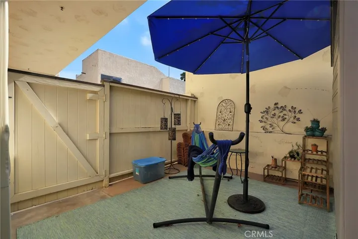 1818 Speyer Lane B, Redondo Beach, California 90278