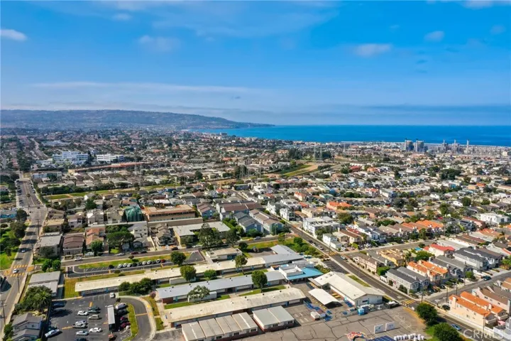 1818 Speyer Lane B, Redondo Beach, California 90278