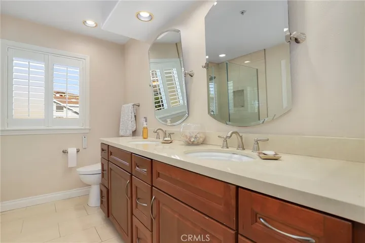 1818 Speyer Lane B, Redondo Beach, California 90278