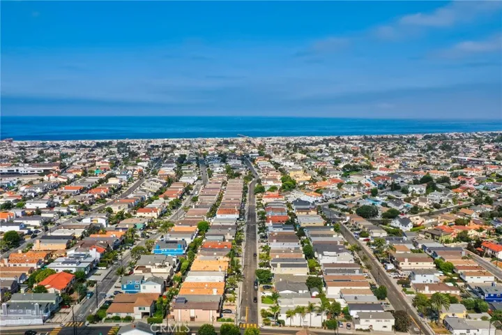 1818 Speyer Lane B, Redondo Beach, California 90278
