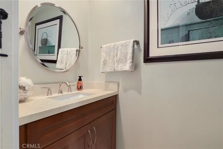 1818 Speyer Lane B, Redondo Beach, California 90278