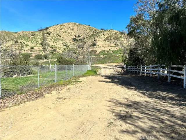 15 Williams Canyon Road, Modjeska Canyon, California 92676