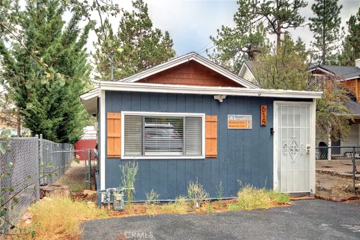615 Cedar Lane, Big Bear City, California 92386