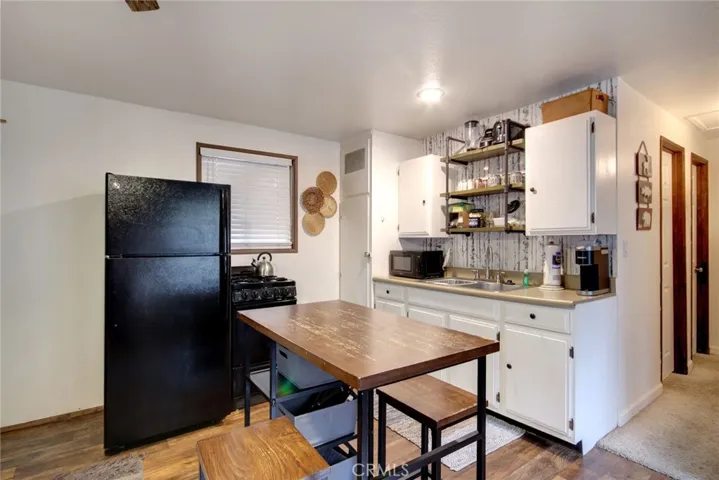 615 Cedar Lane, Big Bear City, California 92386