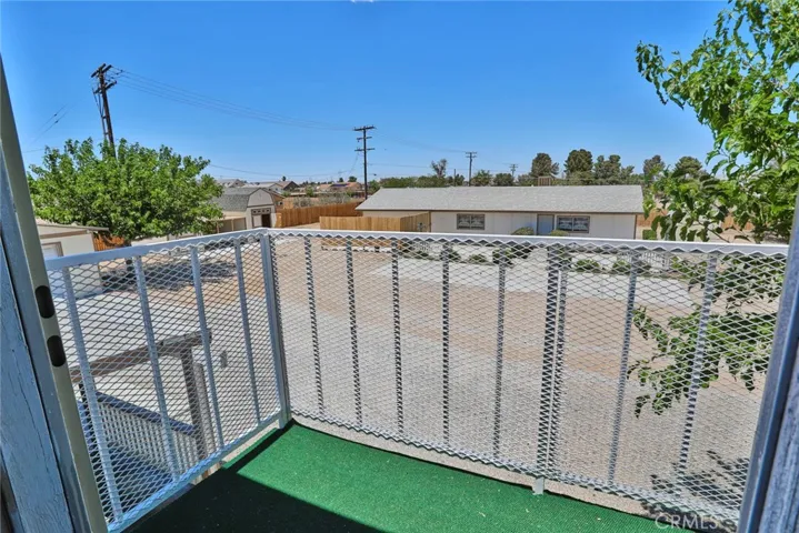14140 Luna Road, Victorville, California 92392