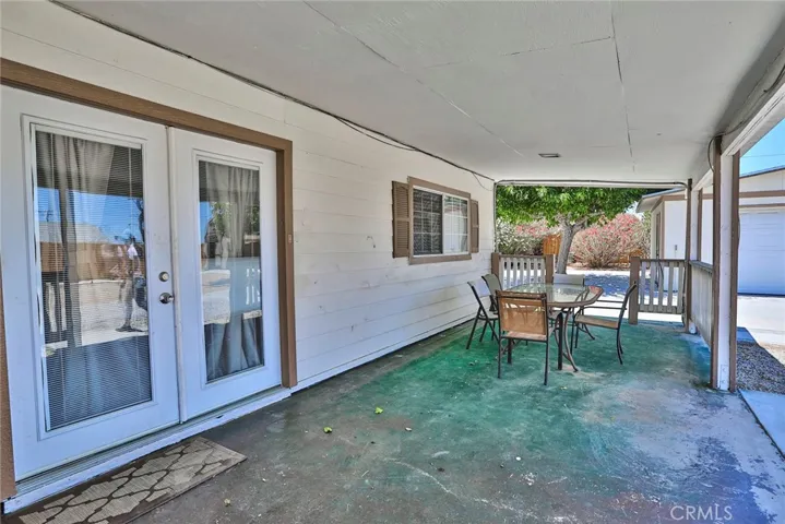 14140 Luna Road, Victorville, California 92392