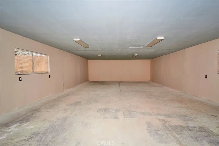 14140 Luna Road, Victorville, California 92392