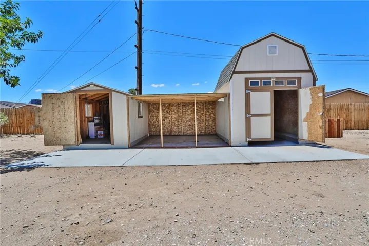 14140 Luna Road, Victorville, California 92392