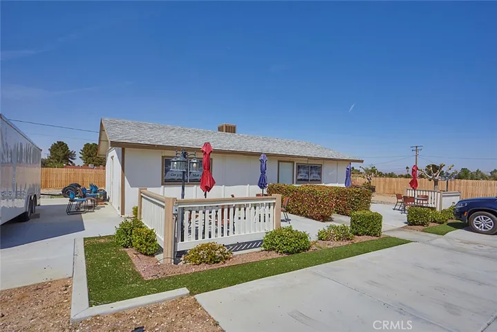 14140 Luna Road, Victorville, California 92392
