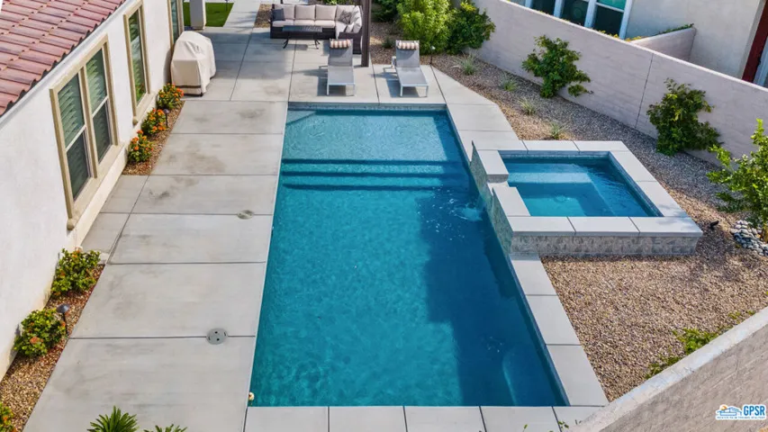 34 Syrah, Rancho Mirage, California 92270