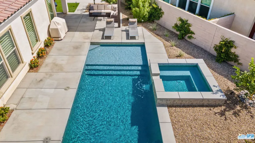 34 Syrah, Rancho Mirage, California 92270