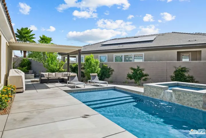 34 Syrah, Rancho Mirage, California 92270