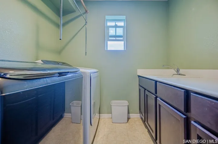 1815 Crossroads St, Chula Vista, California 91915