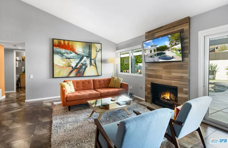 Living room with fireplace