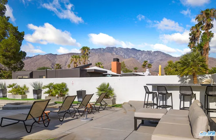 Spectacular mountain views!