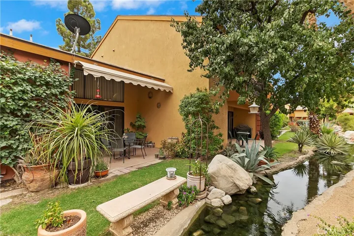 48255 Monroe Street 31, Indio, California 92201