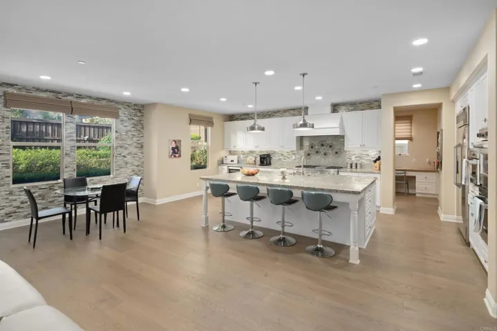 698 Normandy, Encinitas, California 92024