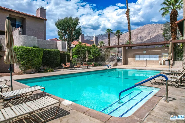280 S Avenida Caballeros 201, Palm Springs, California 92262