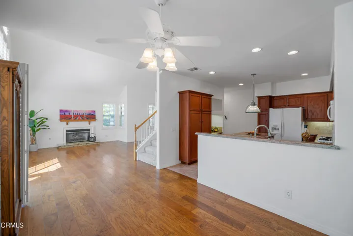 842 Calle Los GAtos MLS-13
