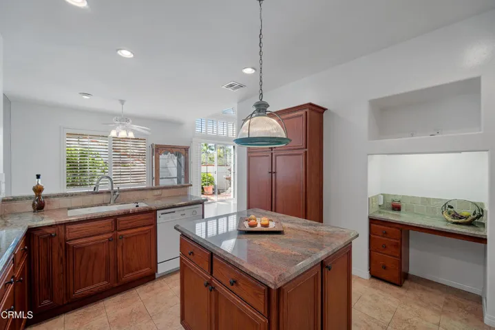 842 Calle Los GAtos MLS-17