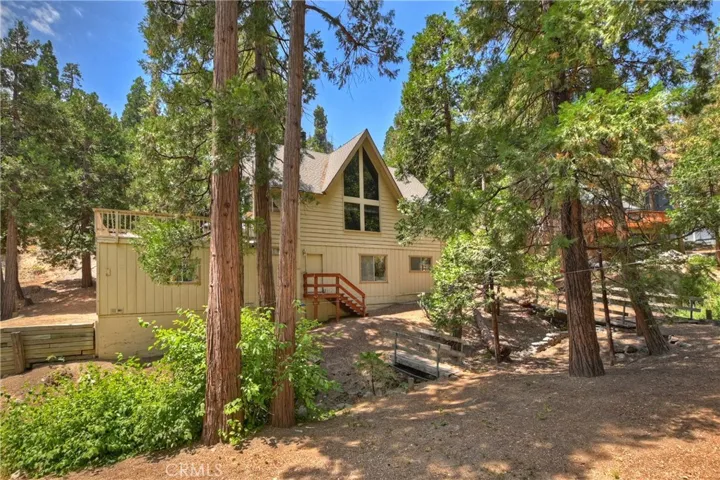 341 Birchwood Drive, Lake Arrowhead, California 92352