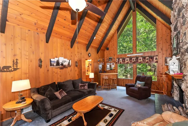 341 Birchwood Drive, Lake Arrowhead, California 92352