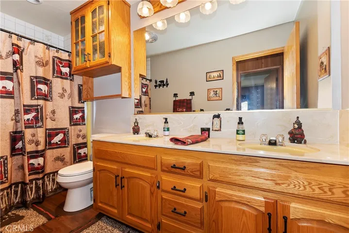 341 Birchwood Drive, Lake Arrowhead, California 92352