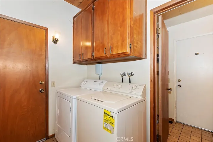 341 Birchwood Drive, Lake Arrowhead, California 92352