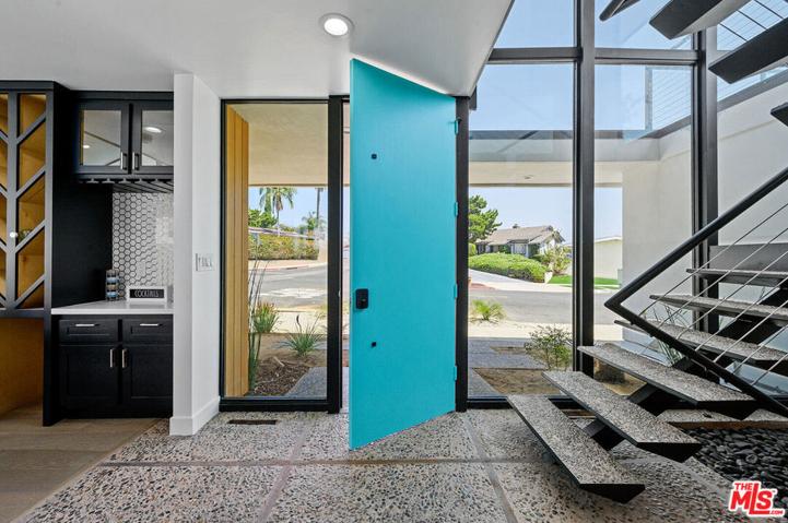 4470 Don Felipe Drive, Baldwin Hills, California 90008