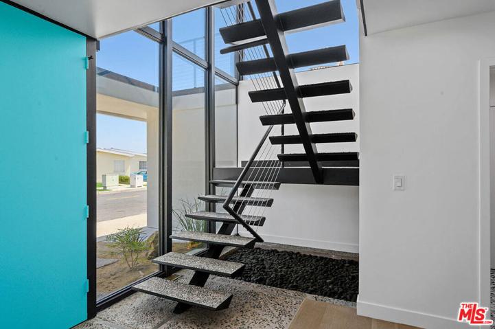 4470 Don Felipe Drive, Baldwin Hills, California 90008