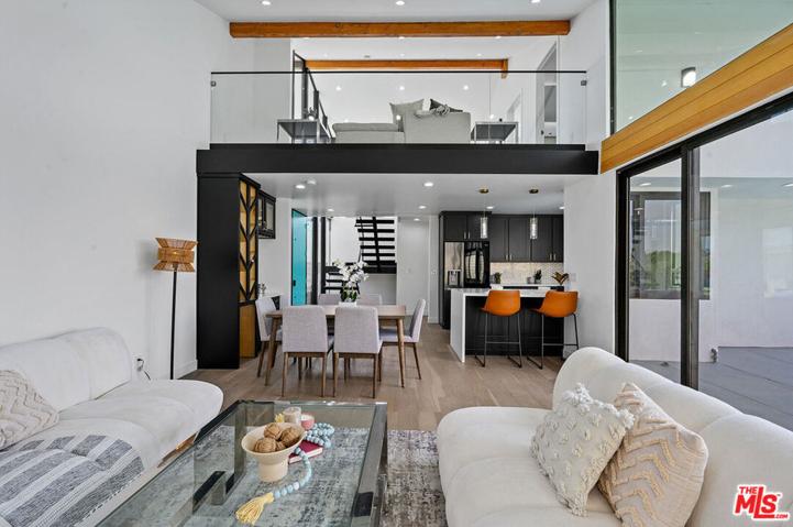 4470 Don Felipe Drive, Baldwin Hills, California 90008
