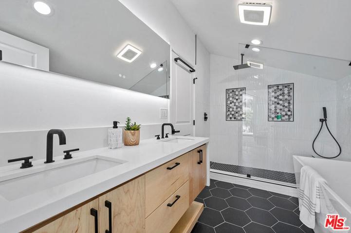 4470 Don Felipe Drive, Baldwin Hills, California 90008