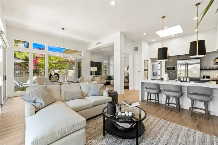 Lots of entertaining space