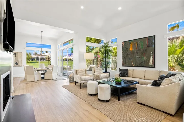 911 Deer Haven Circle, Palm Desert, California 92211