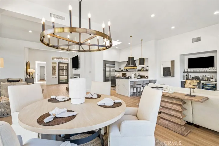 911 Deer Haven Circle, Palm Desert, California 92211
