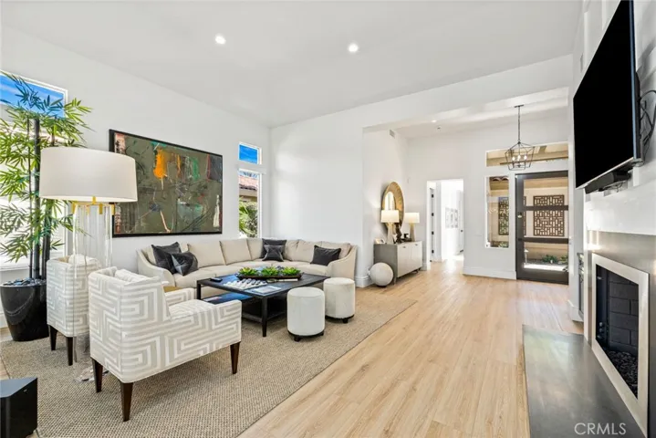 911 Deer Haven Circle, Palm Desert, California 92211