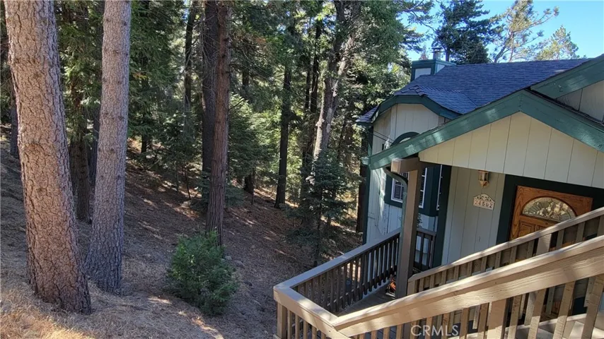 24502 Albrun Drive, Crestline, California 92325
