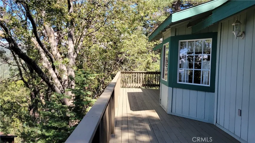 24502 Albrun Drive, Crestline, California 92325