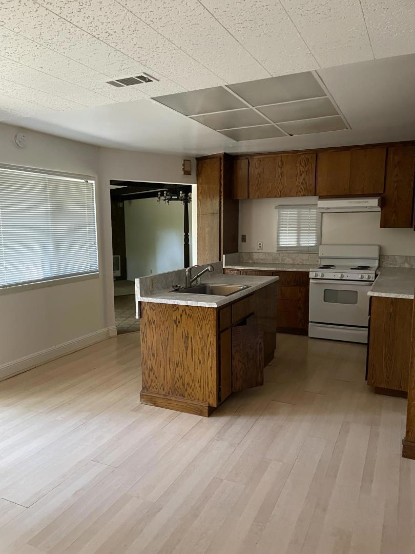 2900 Miles Drive, California home-pic-4