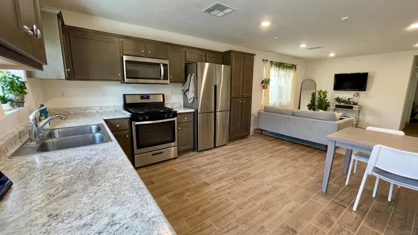 67442 Rio Vista Dr, Cathedral City, California 92234
